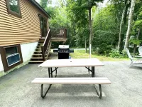 Cozy Cabin in S Bartlett Near North Conway