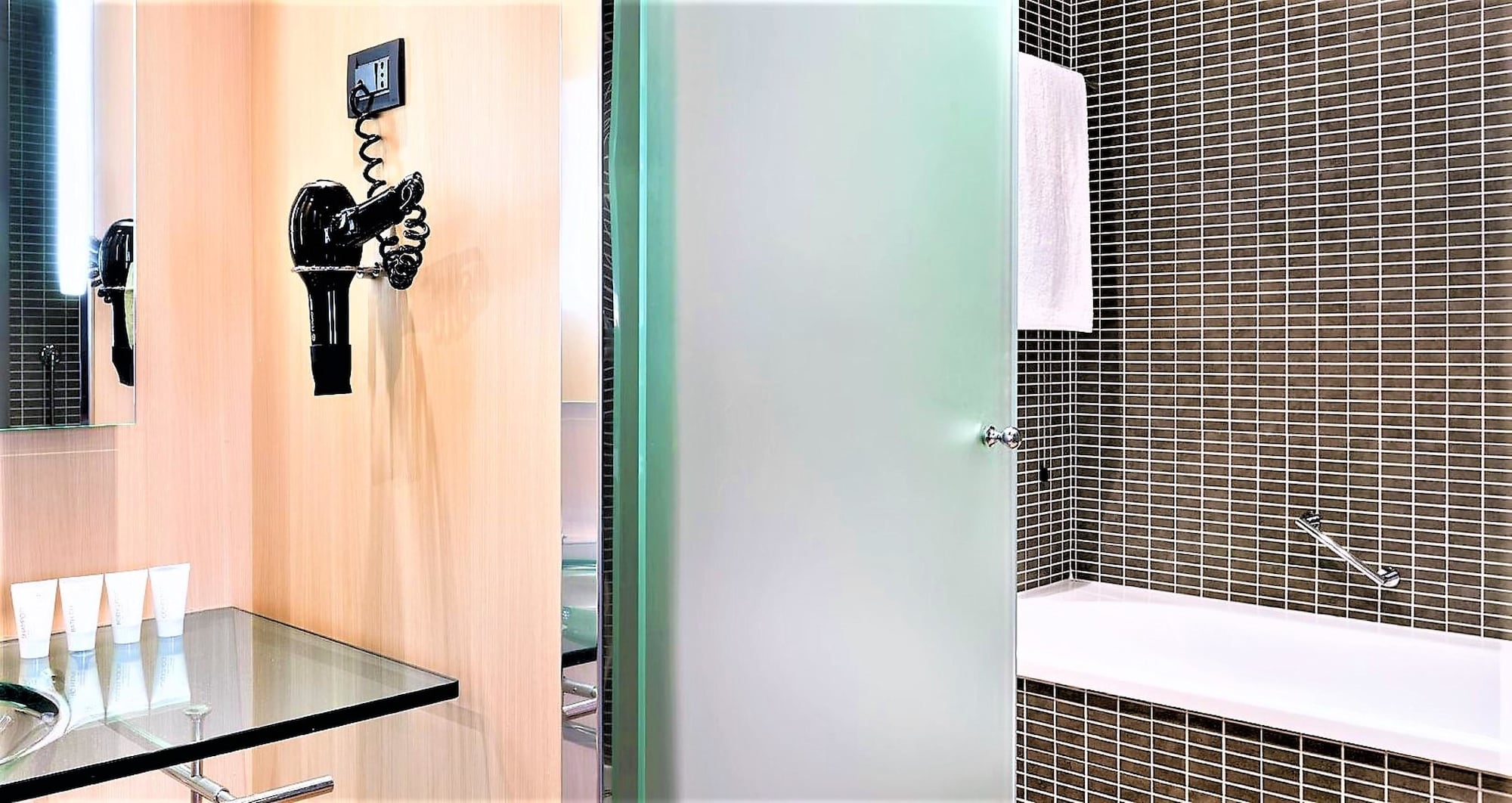 景观标准特大号床间