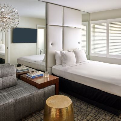King Room with Pool View Hotel Ziggy Promo Code