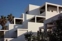 Avant Mar Paros