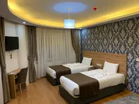InDİANA Hotel
