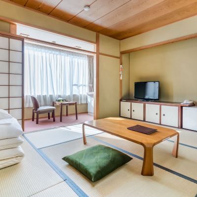 高級日式房 奈良縣遊客交流館 & 住宿中心優惠