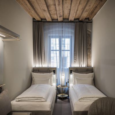 Twin Room Altstadthotel Weisses Kreuz Promo Code