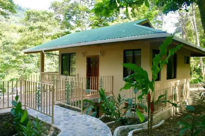 Villas Pico Bonito Hotels in 
