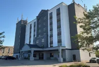 Country Inn & Suites by Radisson, Niagara Falls, on Hotels in 