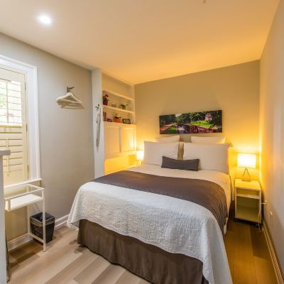 Room, 1 Queen Bed (Lock #4) The Georgetown House Promo Code
