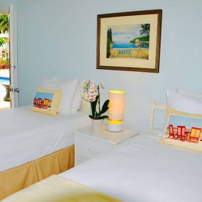 Standard Apartment, Multiple Beds, Non Smoking, Private Bathroom Sea Turtle Inn Promo Code