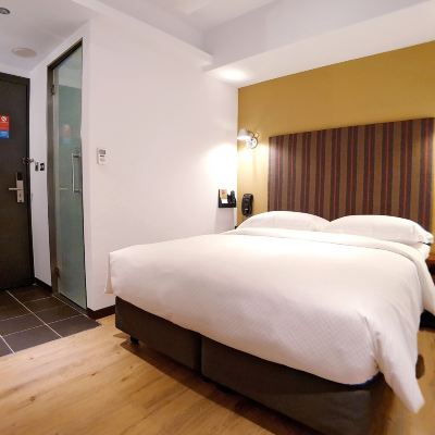 雅緻雙人房 河堤漫旅-高雄站前館優惠