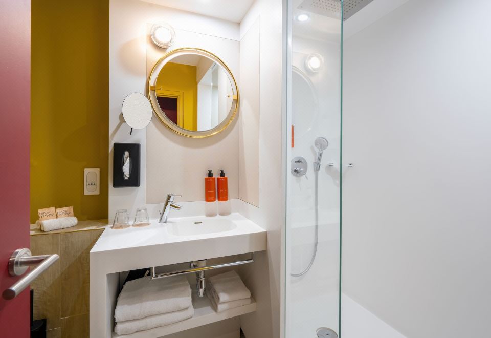 Hotel Maison Louise Lille Centre - Handwritten CollectionSuperior Room With 2 Single Beds