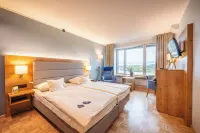 Bio-Seehotel Zeulenroda Hotels in 