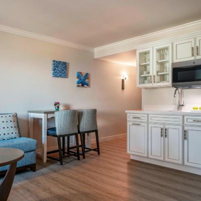 Larger Studio with Kitchenette and Balcony Hollywood Beach Marriott Promo Code