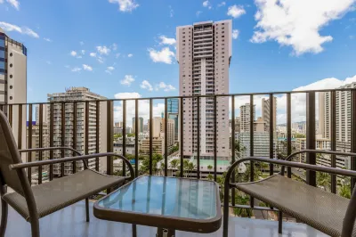 Ohia Waikiki Studio Suites Hotel di 