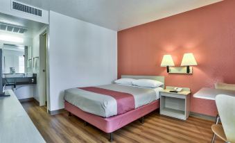 Motel 6-Flagstaff, AZ - Butler - Housity