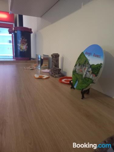 带阳台的双床房