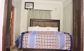 Rush by 0Degree Hotel & Apartments - Housity