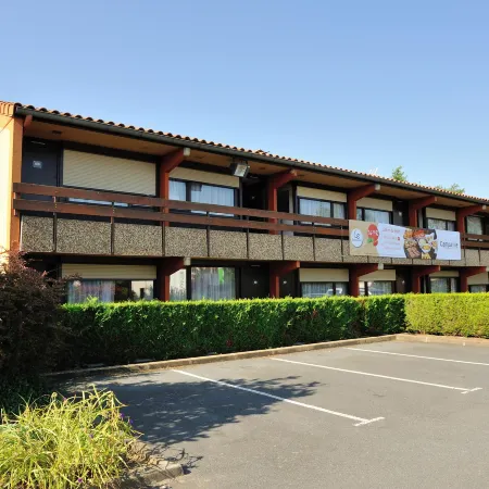 Campanile Cholet