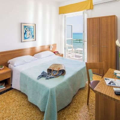 Panoramic Double or Twin Room with Sea View