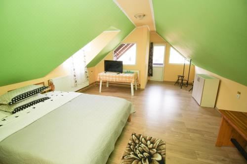 一室公寓带阳台