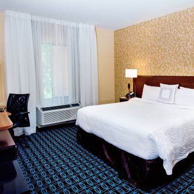 Room With 1 King Bed And Roll-in Shower-Mobility/Hearing Accessible Fairfield Inn & Suites by Marriott Richmond Midlothian Promo Code