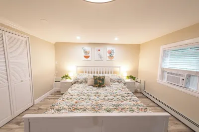 Extra large 1 Bedroom apartment! Hotel in zona Worldcom Exchange Inc