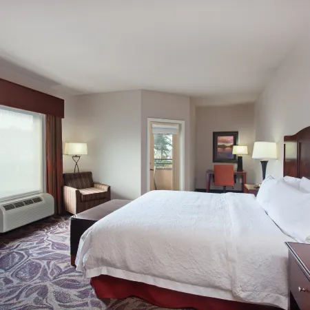 Hampton Inn Seattle/Everett Downtown Отели в г. Эверетт