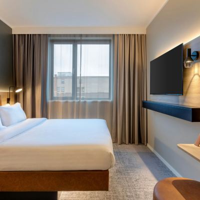 Moxy Connecting Sleeper, Guest Room, Queen Or Twin Moxy Berlin Ostbahnhof Promo Code