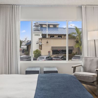 Queen Room-Accessible Sea Harbor Hotel Promo Code