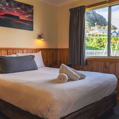 Two-Bedroom Villa with Water View Stanley Cabin & Tourist Park Promo Code