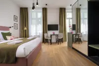 Rajska Residence Отели в г. 