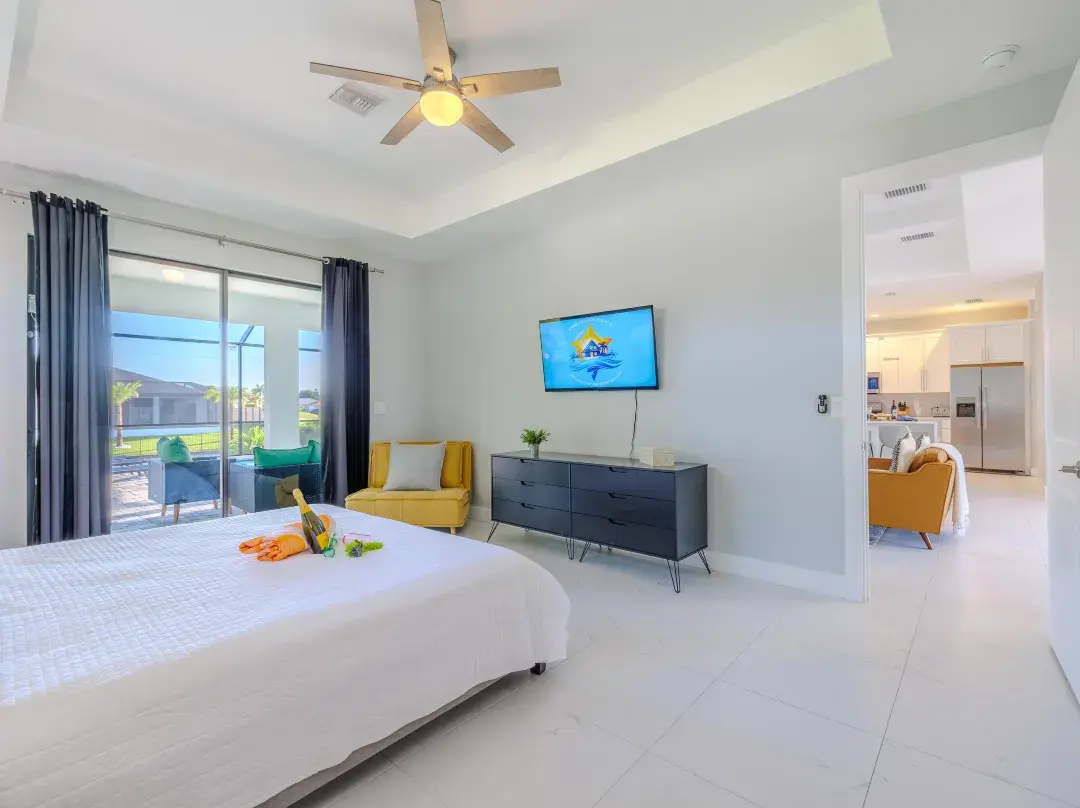 Modern Escape - Cape Coral, FL
