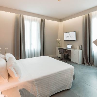 Superior Room With Double Bed Grand Hotel Croce di Malta Promo Code