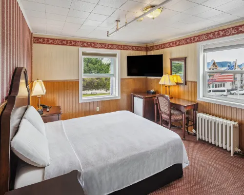 Hotel Seward فنادق في سيوارد
