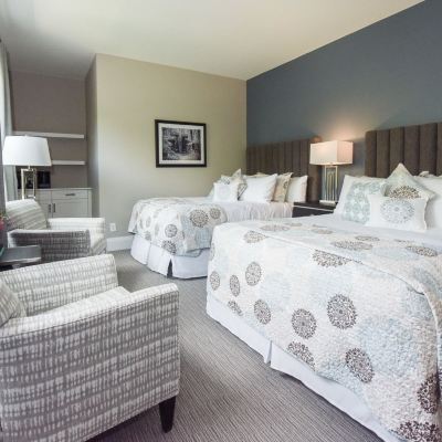 Double Queen (Adjacent To The Main Building & Stairs Only) 124 on Queen Hotel & Spa Promo Code