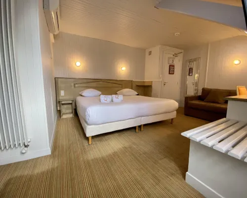 Hôtel le Roncevaux Hotels in Pau