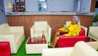 Elegant Suites by Golden Bide Jos