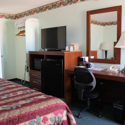 King Room Safari Inn Promo Code