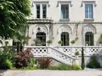 Hôtel Bristol Pau Hotels in Pau