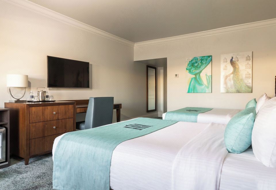 豪华客房， 2 张双人床