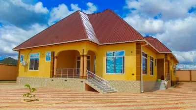 Sajaca Lodge Отели в г. 