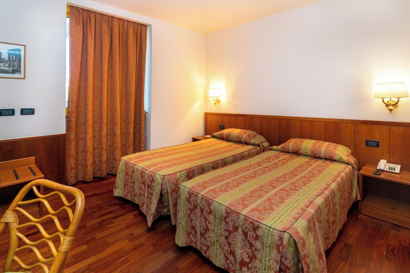 标准双床间 - 带两张单人床