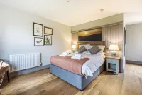 Charlcombe Inn