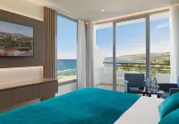 St George Beach Hotel & Spa Resort
