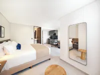 Laureles Selection Suites Отели в г. 
