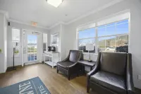 HomeTowne Studios by Red Roof Atlanta – Peachtree Corners