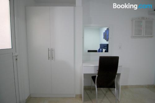 带阳台的三人房