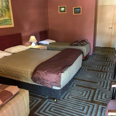 Family Studio Cottonwood Lodge Promo Code