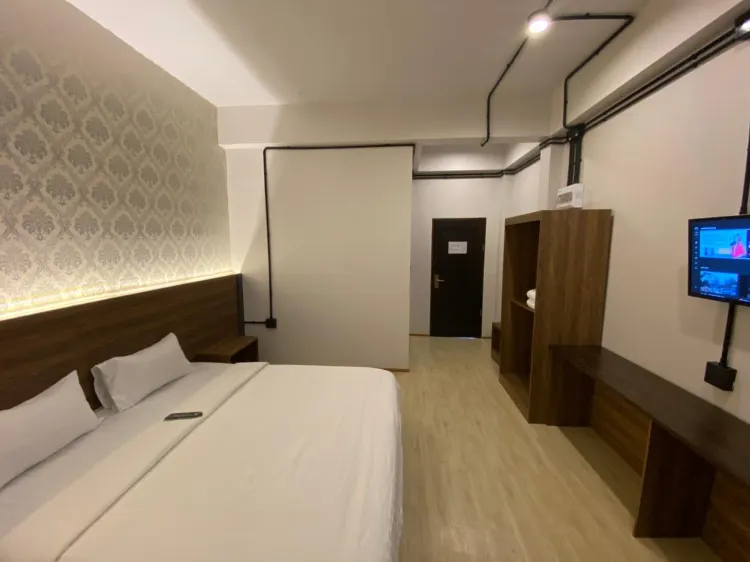 เตียงแฝด ห้องพร้อมเครื่องปรับอากาศ