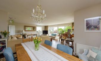 Chestnuts Bnb - Housity