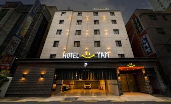 Hotel Yam YeonSan - Housity