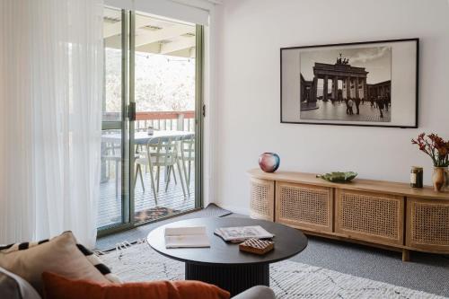 两卧室联排别墅